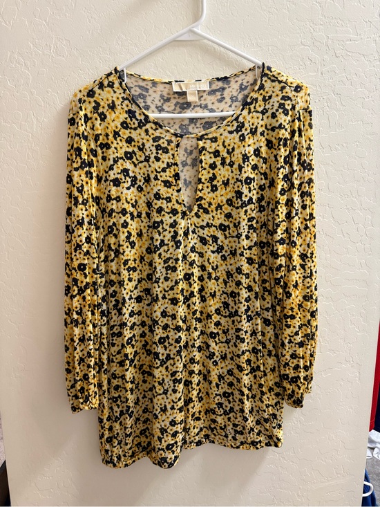 Michael Kors Tops - Michael Kors Yellow and Black Floral Keyhole Blouse